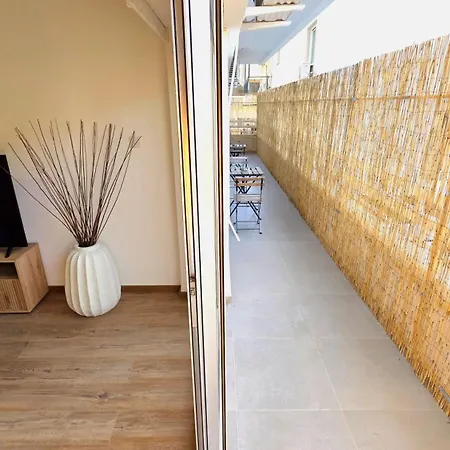 Steps To - Modern With 1gb Wi-fi Διαμέρισμα *